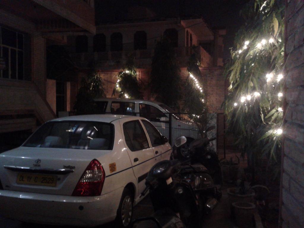 Hotel Safari Agra  Eksteriør bilde
