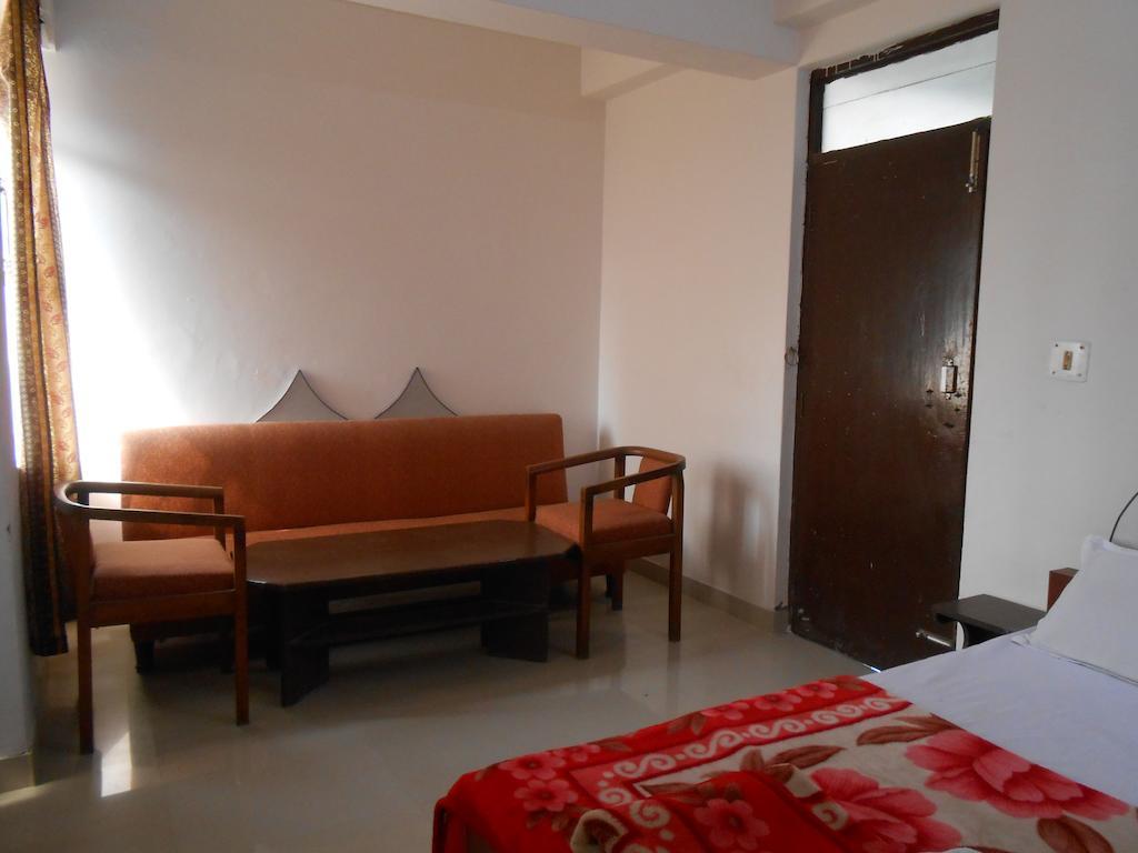 Hotel Safari Agra  Eksteriør bilde