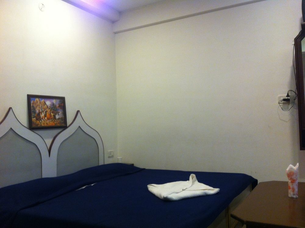 Hotel Safari Agra  Eksteriør bilde