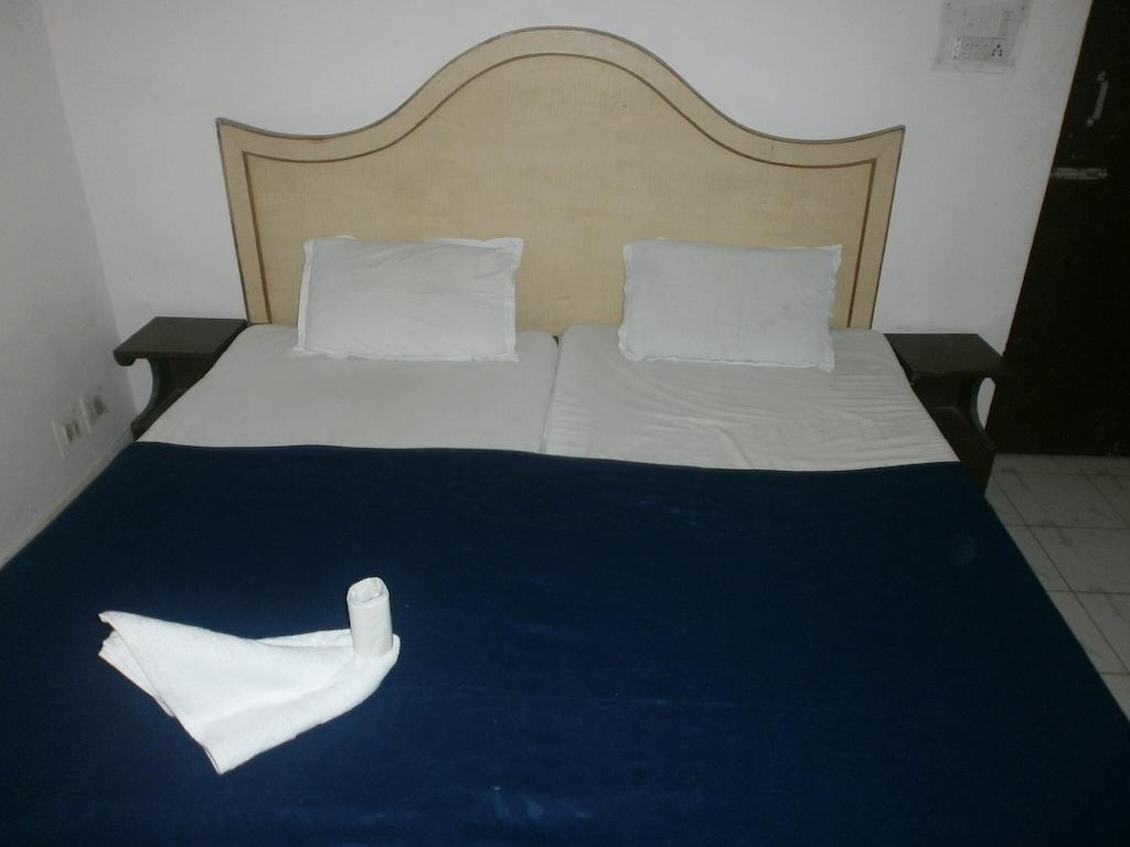 Hotel Safari Agra  Rom bilde